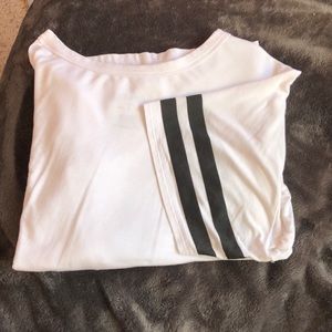 American eagle T-shirt